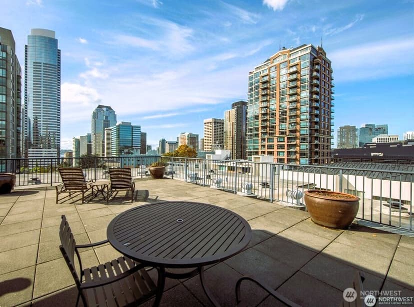 Property photo for 1323 Boren Avenue #412, Seattle photo 20