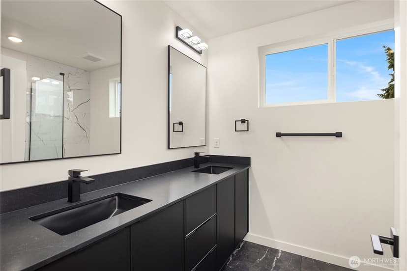 Property photo for 7334 25th Avenue NW, Seattle photo 20