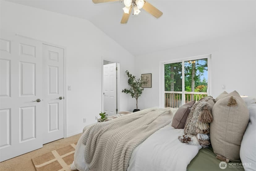 Property photo for 1132 Crawford Rd, Lynnwood photo 19