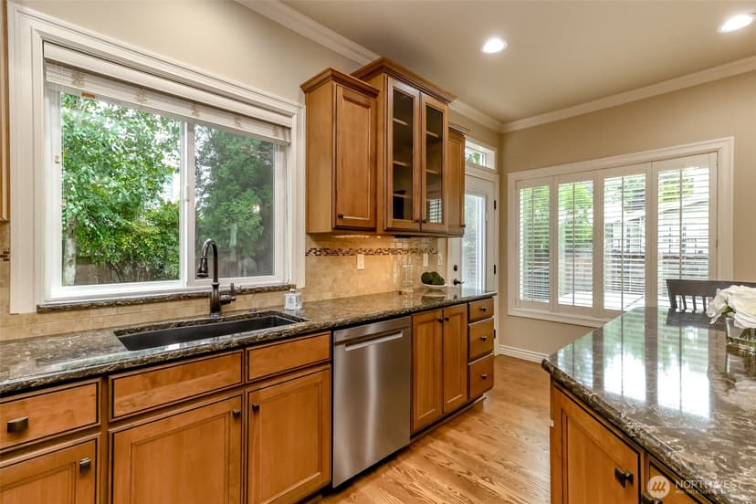 Property photo for 1847 Pointe Woodworth Drive NE, Tacoma photo 17