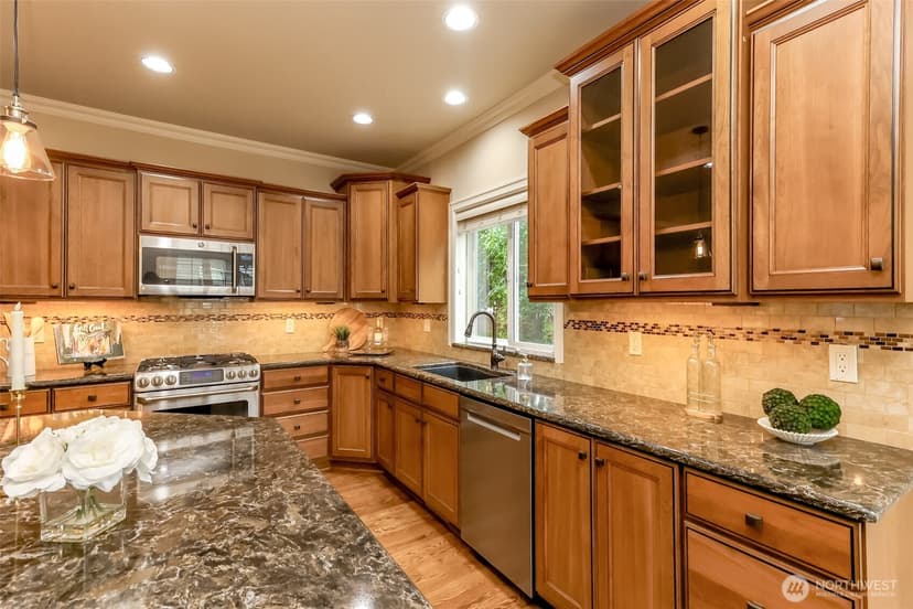 Property photo for 1847 Pointe Woodworth Drive NE, Tacoma photo 18