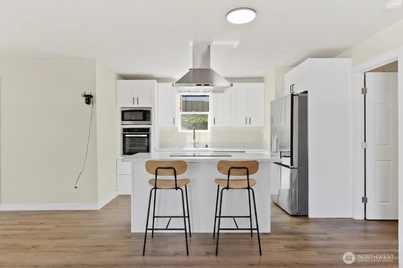 Property photo for 421 4th Street NE, Auburn photo 10