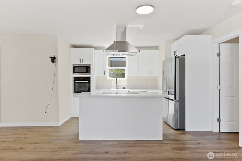 Property photo for 421 4th Street NE, Auburn photo 11