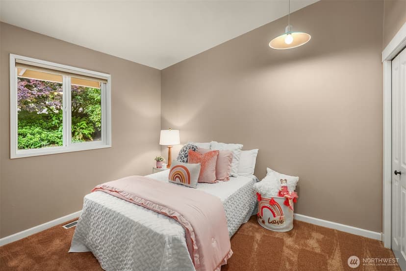 Property photo for 8634 NE 169th Street, Kenmore photo 14