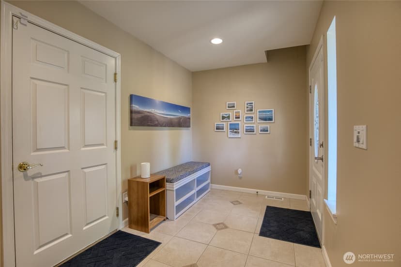 Property photo for 251 Ocean Shores Boulevard SW, Ocean Shores photo 8