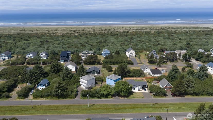 Property photo for 251 Ocean Shores Boulevard SW, Ocean Shores photo 5
