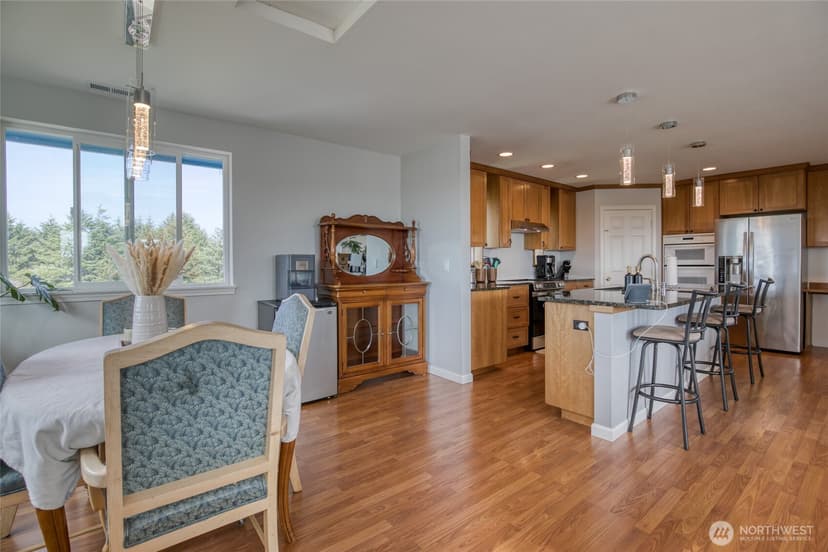 Property photo for 251 Ocean Shores Boulevard SW, Ocean Shores photo 21