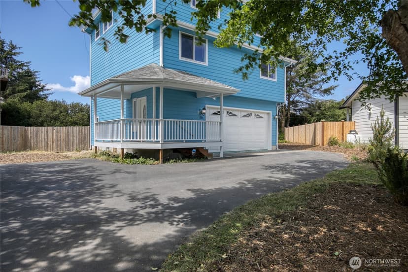 Property photo for 251 Ocean Shores Boulevard SW, Ocean Shores photo 2