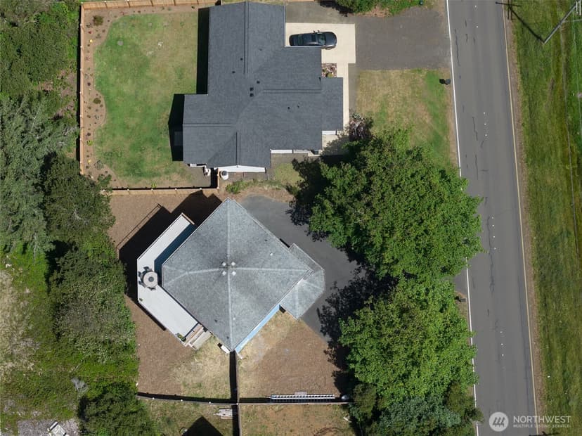 Property photo for 251 Ocean Shores Boulevard SW, Ocean Shores photo 4