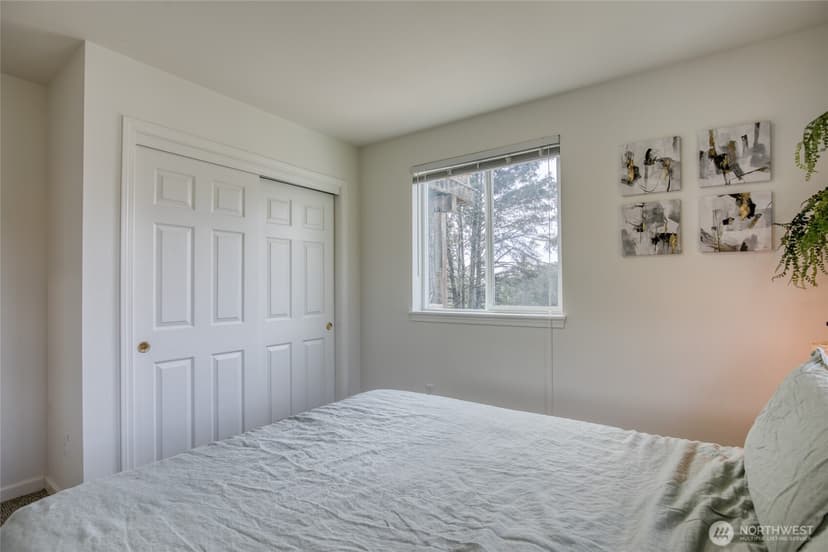 Property photo for 251 Ocean Shores Boulevard SW, Ocean Shores photo 32