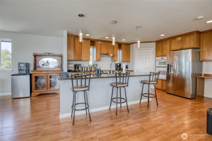 Property photo for 251 Ocean Shores Boulevard SW, Ocean Shores photo 14