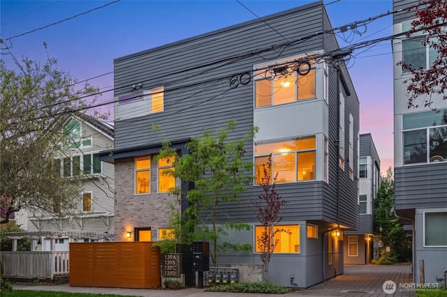 Property photo for 139 22nd Avenue E #A, Seattle