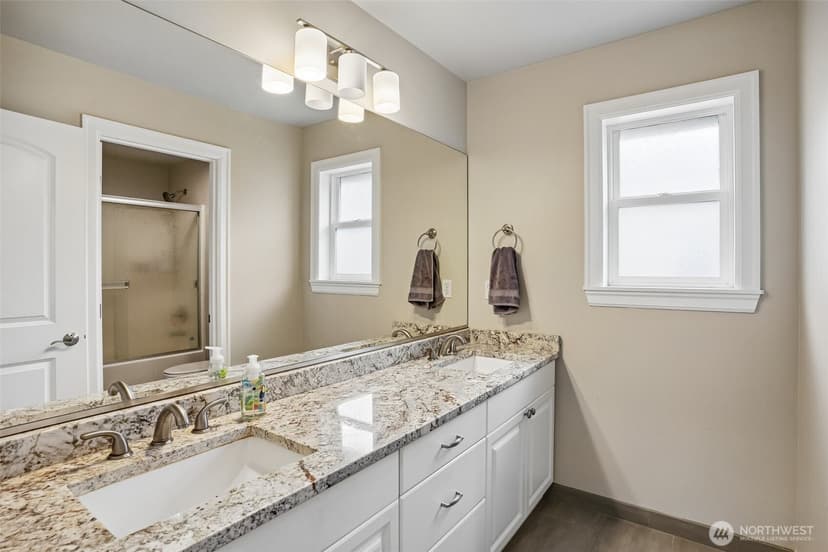 Property photo for 3815 S 380th Street, Auburn photo 27