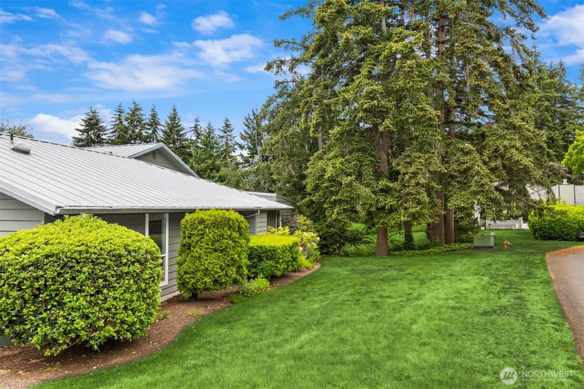 Property photo for 1011 Blue Heron Avenue NE, Bainbridge Island photo 21