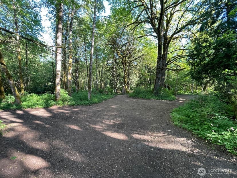 Property photo for 15901 108th Street E, Puyallup photo 24