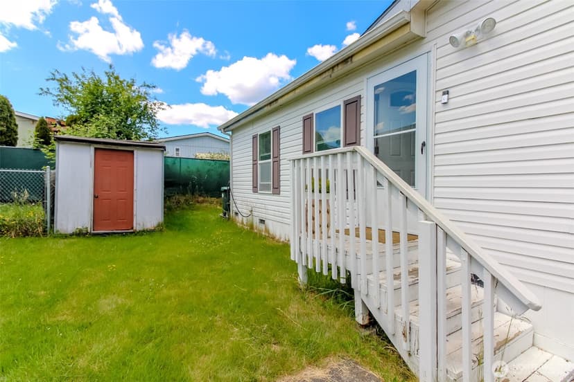 Property photo for 8216 19th Avenue E #10, Tacoma photo 28