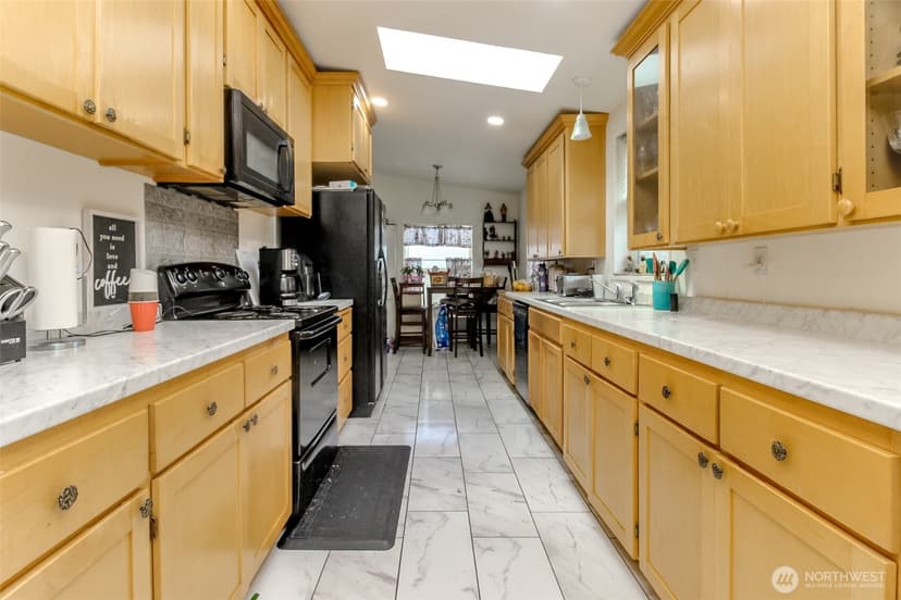 Property photo for 8216 19th Avenue E #10, Tacoma photo 12