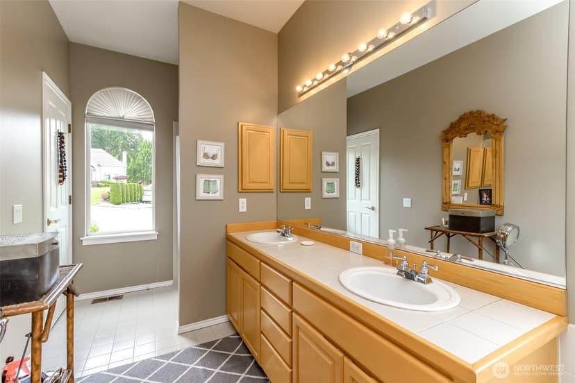 Property photo for 30015 1st Place S, Federal Way photo 33