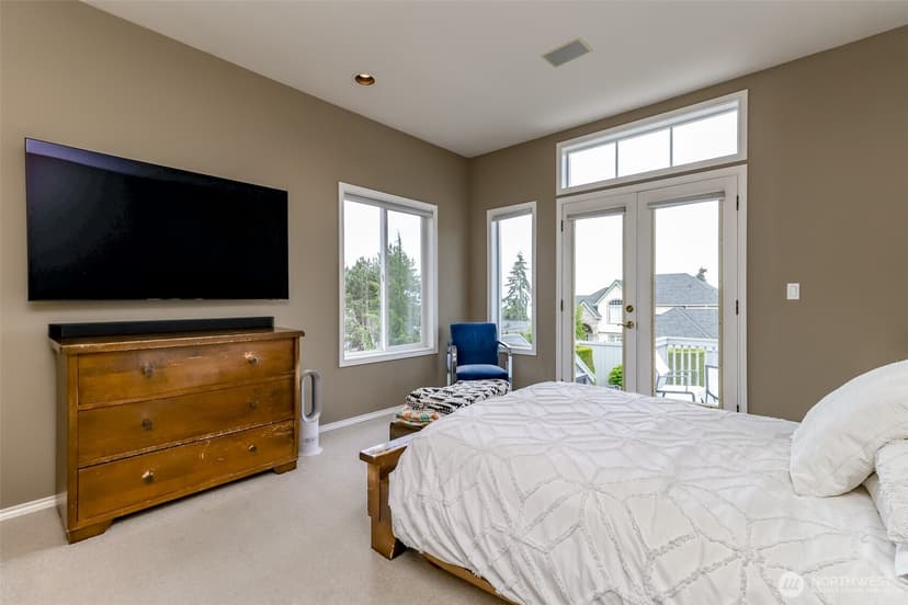 Property photo for 30015 1st Place S, Federal Way photo 32