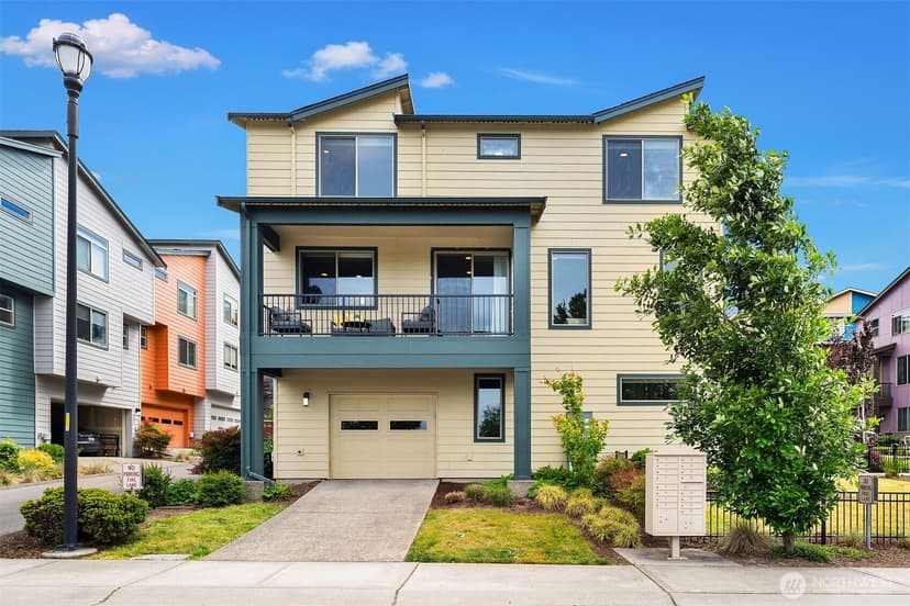 Property photo for 9796 11th Avenue SW, Seattle photo 2