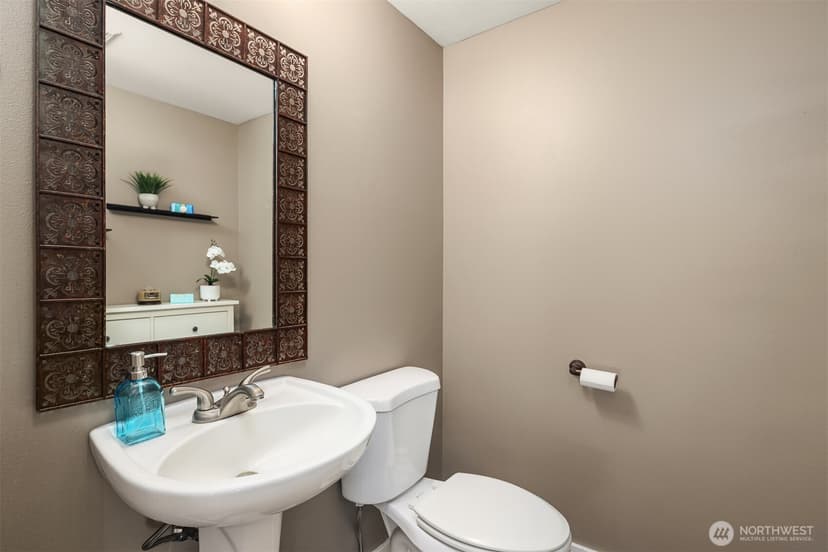Property photo for 26326 222nd Avenue SE, Maple Valley photo 10