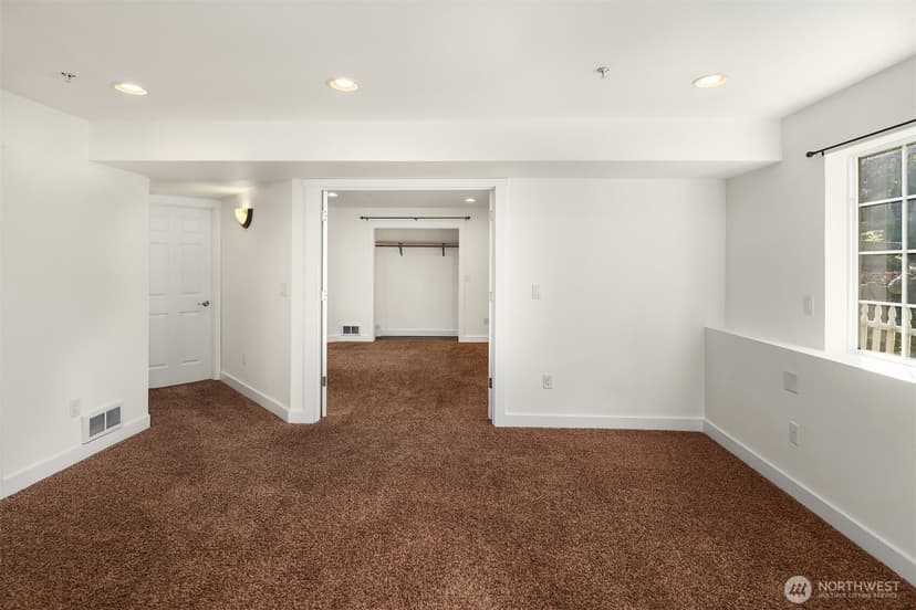 Property photo for 26326 222nd Avenue SE, Maple Valley photo 28