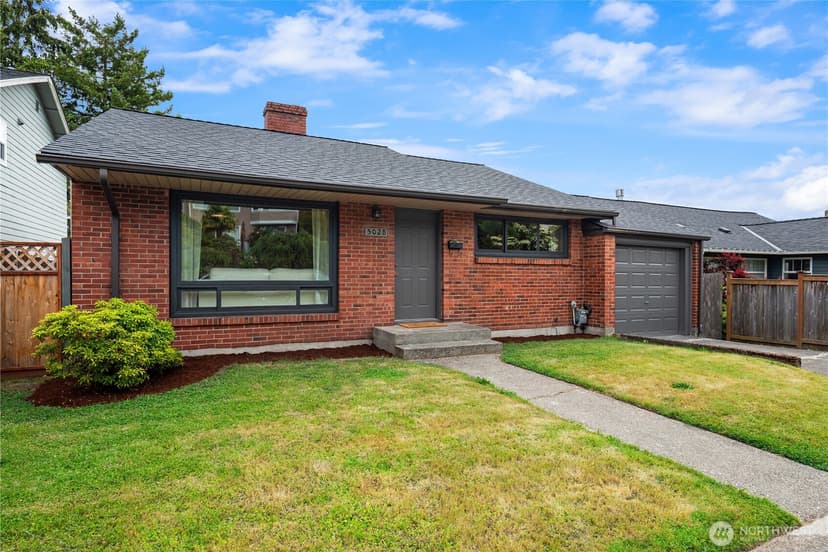 Property photo for 5028 41st Avenue SW, Seattle photo 2