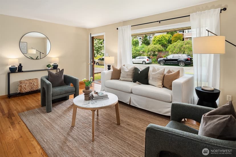 Property photo for 5028 41st Avenue SW, Seattle photo 6