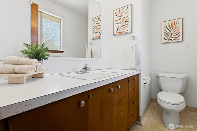 Property photo for 918 Manor Drive, Fircrest photo 25