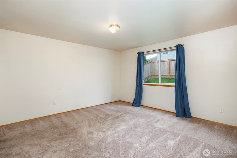 Property photo for 5034 39th Street NE, Tacoma photo 15