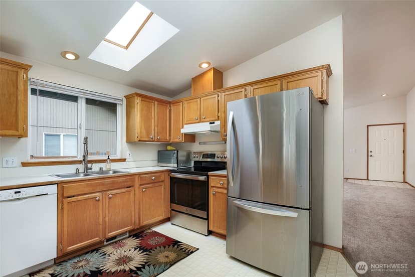 Property photo for 5034 39th Street NE, Tacoma photo 11