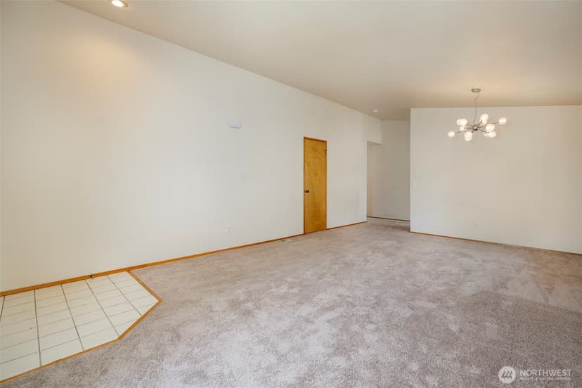 Property photo for 5034 39th Street NE, Tacoma photo 10