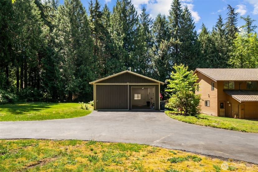 Property photo for 23707 NE 63rd Place, Redmond photo 31