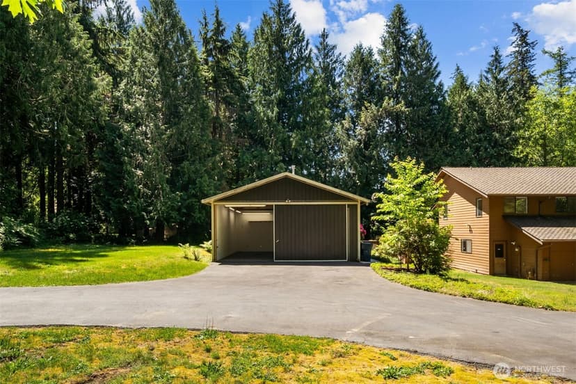 Property photo for 23707 NE 63rd Place, Redmond photo 32