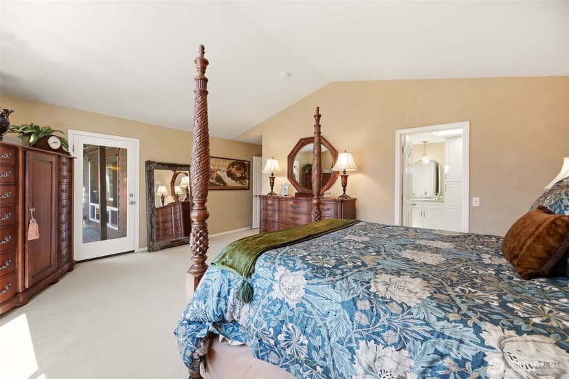 Property photo for 17806 Oxford Drive, Arlington photo 22