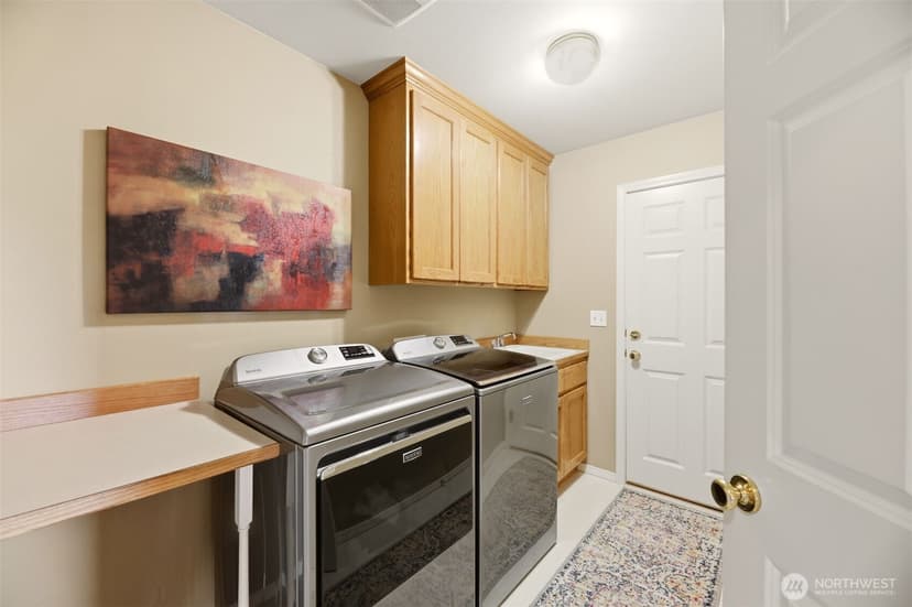 Property photo for 17806 Oxford Drive, Arlington photo 20