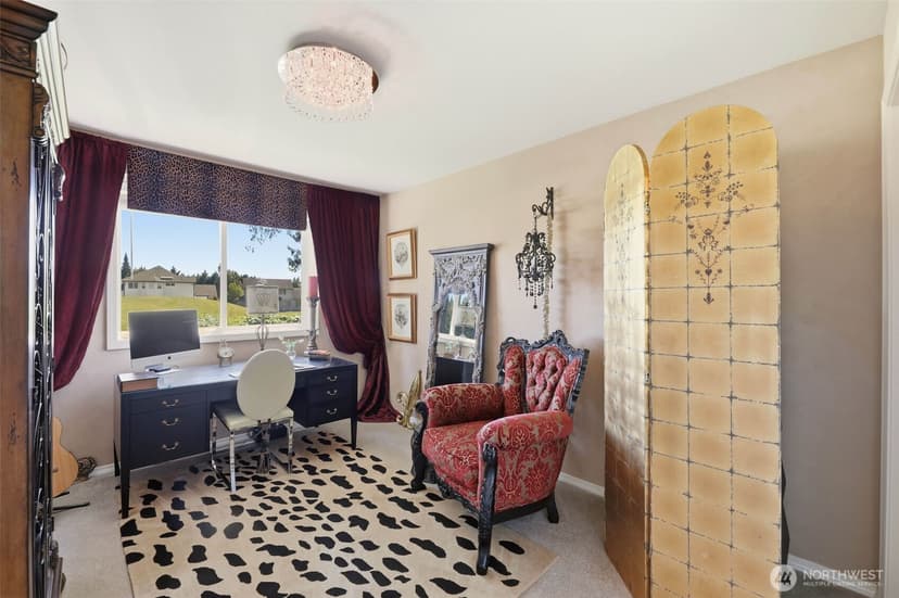 Property photo for 17806 Oxford Drive, Arlington photo 18