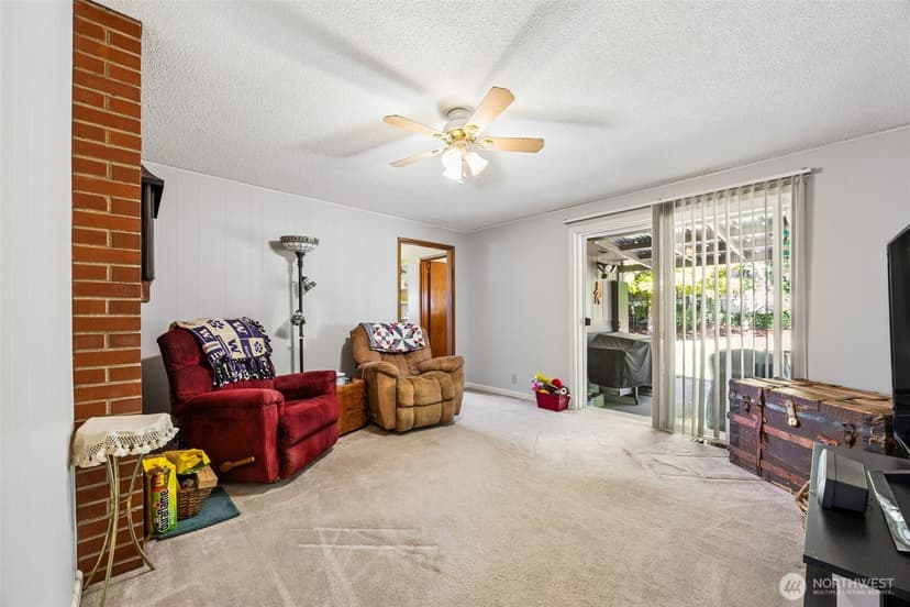 Property photo for 3311 Crystal Springs Road W, University Place photo 11