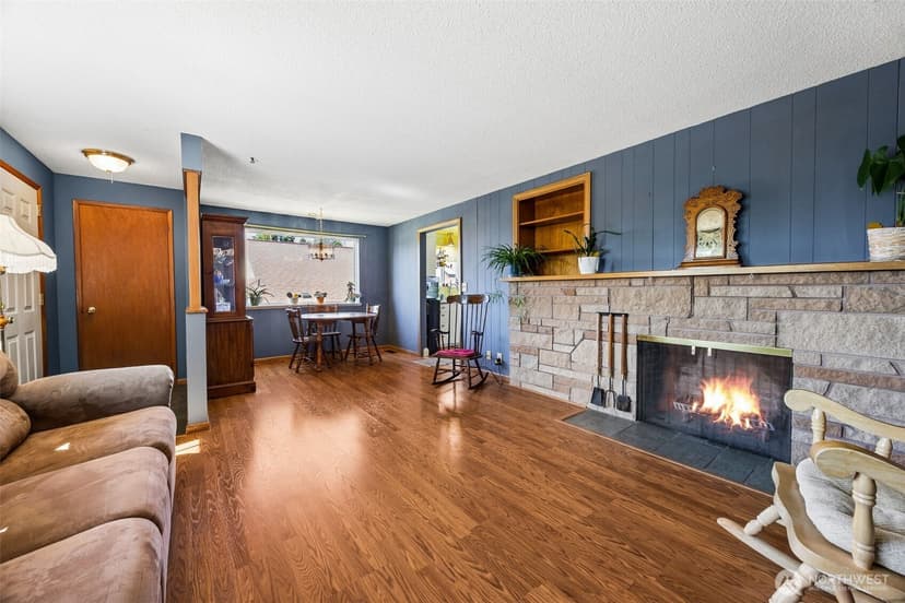 Property photo for 3311 Crystal Springs Road W, University Place photo 4
