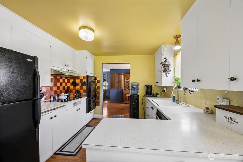 Property photo for 3311 Crystal Springs Road W, University Place photo 9