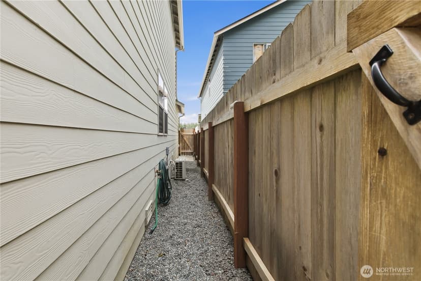 Property photo for 22224 Lydia Way NE, Poulsbo photo 25