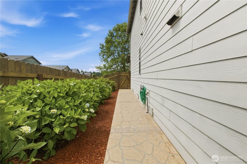 Property photo for 22224 Lydia Way NE, Poulsbo photo 24