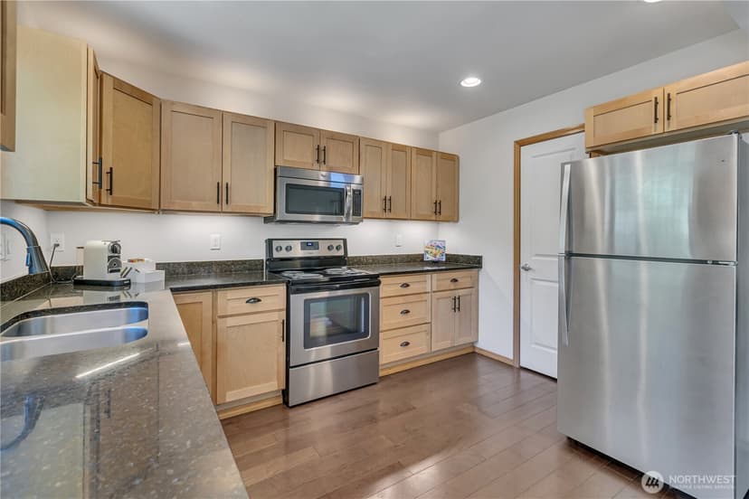 Property photo for 22224 Lydia Way NE, Poulsbo photo 12