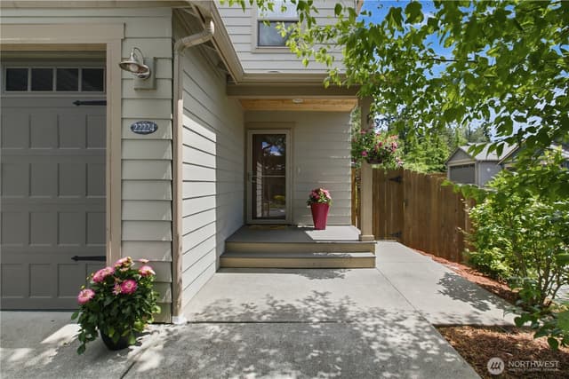 Property photo for 22224 Lydia Way NE, Poulsbo photo 2