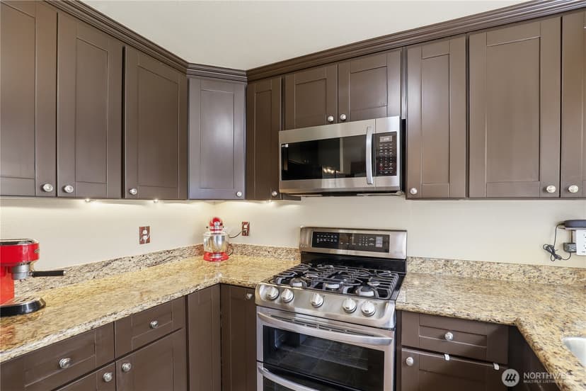 Property photo for 12519 SE 277th Place, Kent photo 11