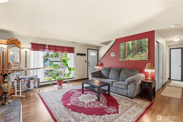 Property photo for 12519 SE 277th Place, Kent photo 4