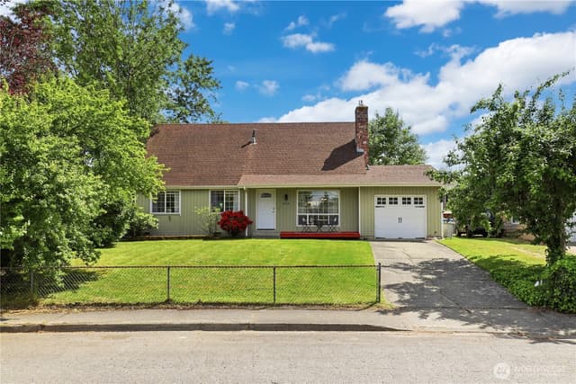 Property photo for 12519 SE 277th Place, Kent photo 2