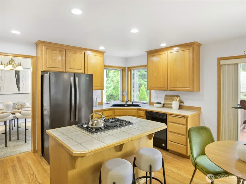 Property photo for 3217 191 Street SE, Bothell photo 8