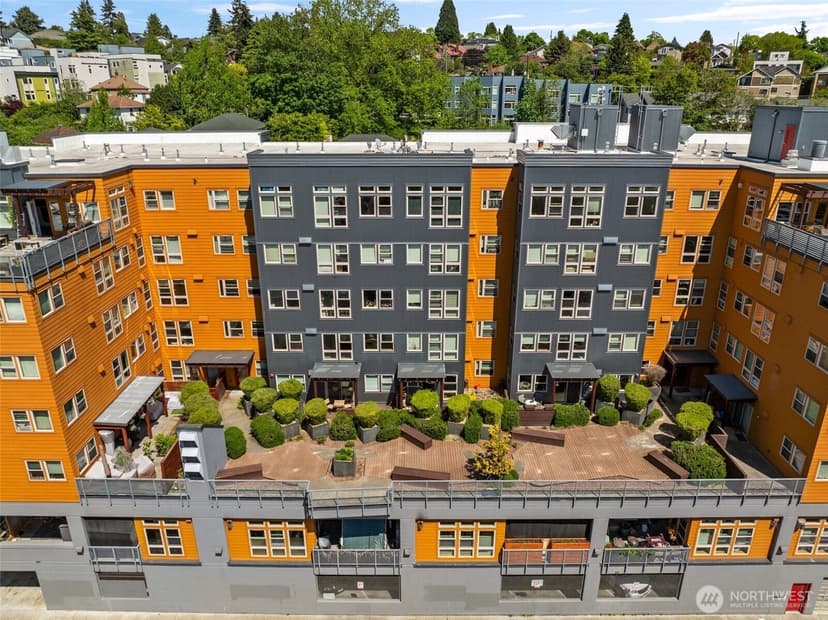 Property photo for 827 Hiawatha Place S #515, Seattle photo 27