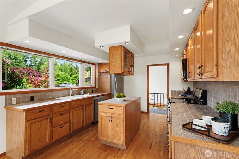 Property photo for 211 15th Street, Snohomish photo 8